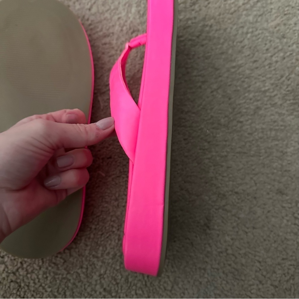 Pink Platform Flip Flops - Picture 3 of 4